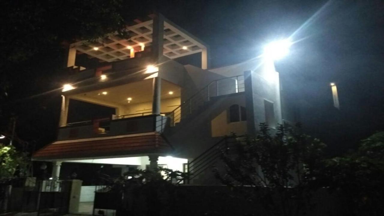 Castle 50 Villa Coimbatore Dış mekan fotoğraf